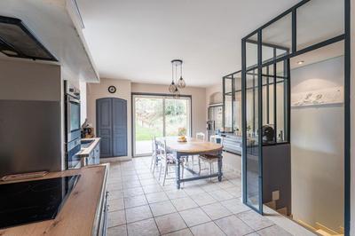 Maison - 316 m² - 8 pièces