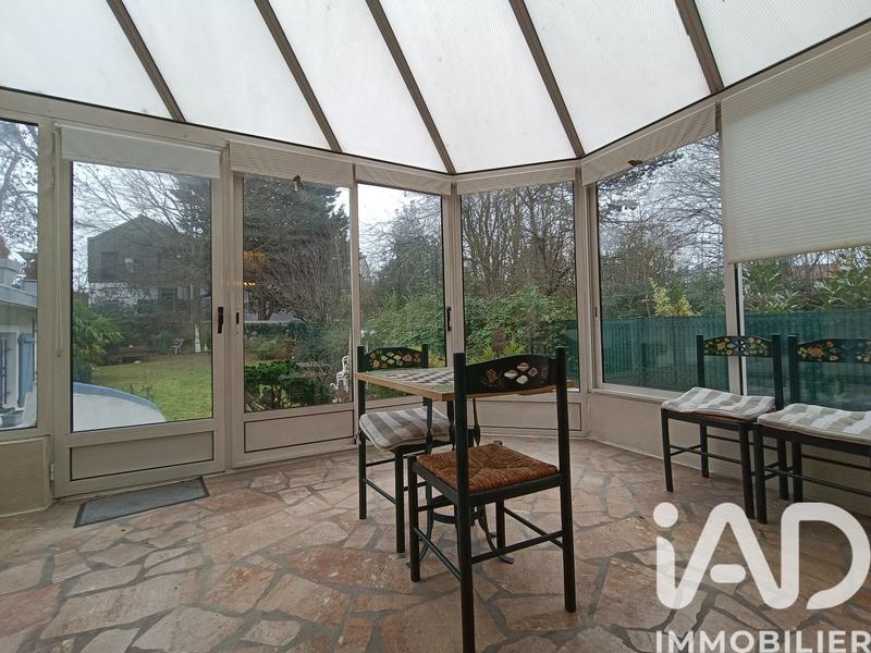 Maison - 219 m² - 10 pièces