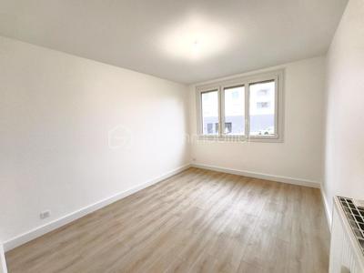 Appartement - 88 m² - 4 pièces