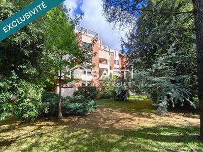 Appartement - 108 m² - 4 pièces