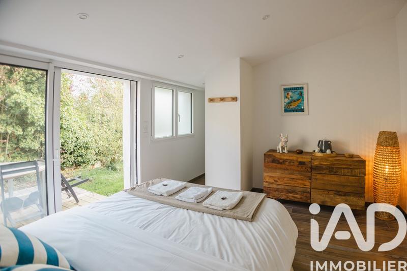 Maison - 200 m² - 7 pièces