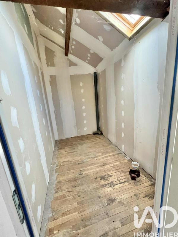 Maison - 558 m² - 20 pièces