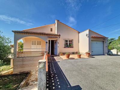 Villa - 145 m² - 6 pièces