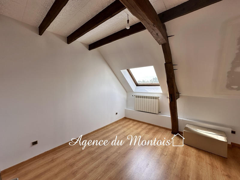 Maison - 102 m² - 4 pièces