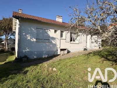 Maison - 74 m² - 4 pièces