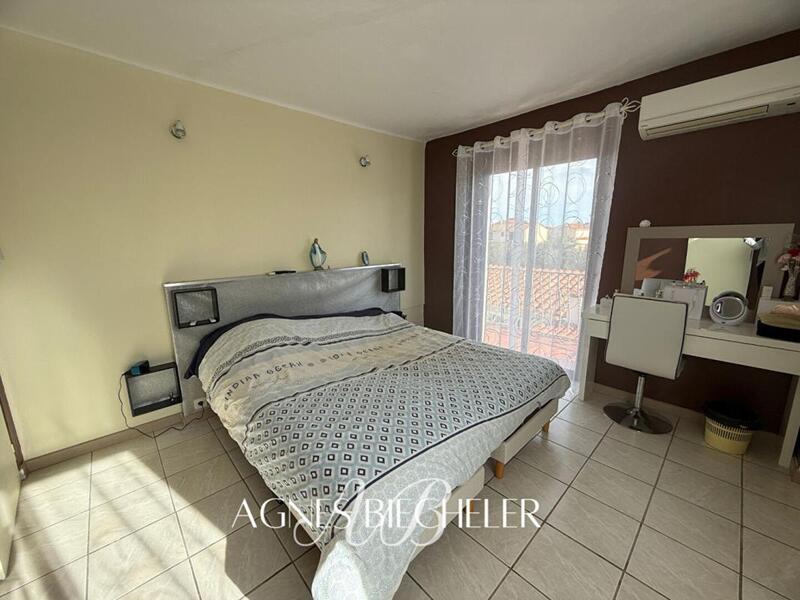 Maison - 159 m² - 6 pièces