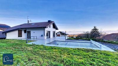 Maison - 174 m² - 6 pièces