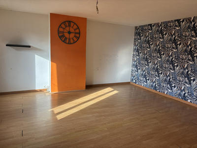 Maison - 100 m² - 6 pièces