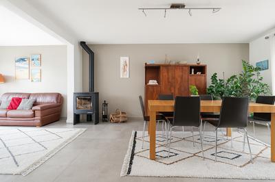 Maison - 145 m² - 6 pièces