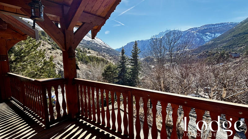 Maison - 140 m² - 6 pièces