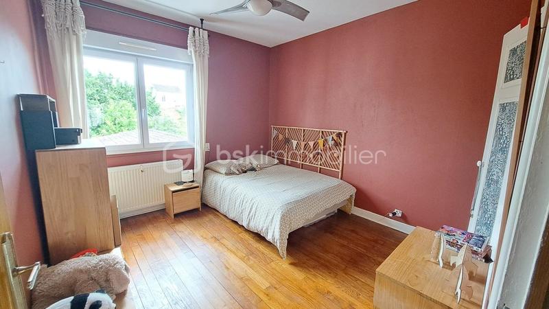 Maison - 175 m² - 8 pièces