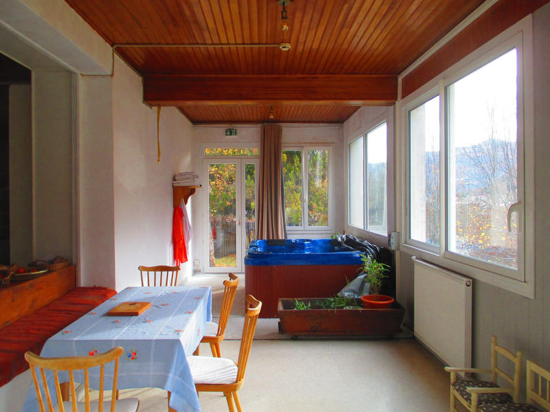 Maison ancienne - 640 m² - 25 pièces