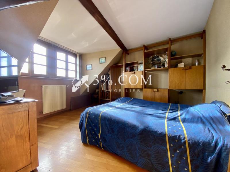 Maison - 192 m² - 6 pièces