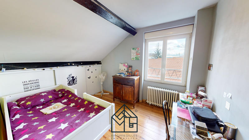 Maison - 157 m² - 6 pièces