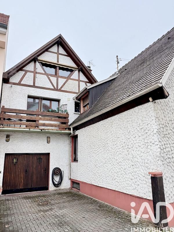 Appartement - 100 m² - 5 pièces