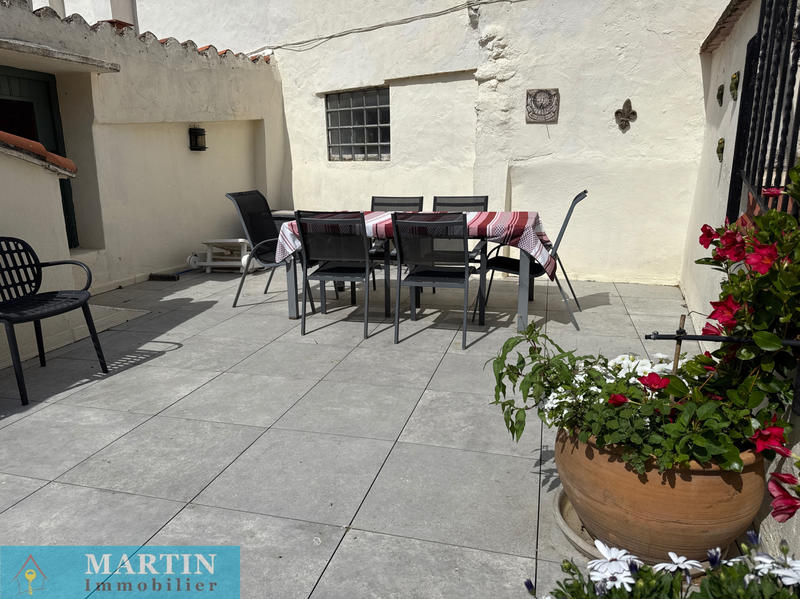 Appartement - 202 m² - 9 pièces