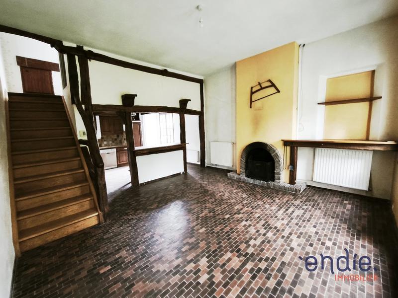 Maison - 94 m² - 5 pièces