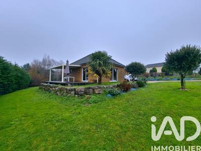 Maison - 90 m² - 3 pièces