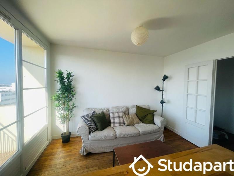 Chambre - 21 m² - 1 pièce