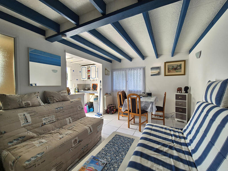 Maison - 185 m² - 8 pièces