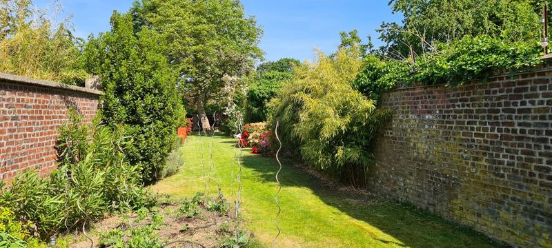 Maison - 200 m² - 9 pièces