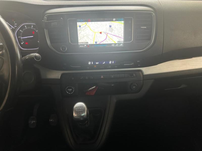 Peugeot Traveller Combi Bluehdi 150 Allure avec Attelage