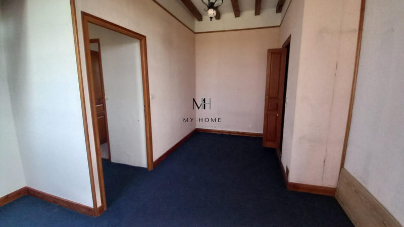 Maison - 185 m² - 7 pièces