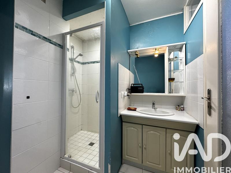 Appartement - 93 m² - 5 pièces