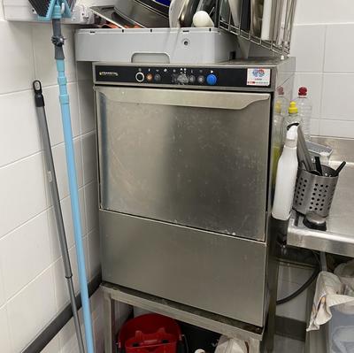 Fonds de commerce - Hôtellerie / Restauration - 86 m²