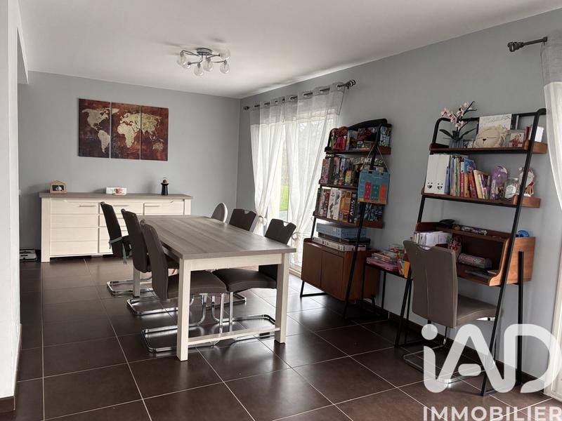 Maison - 120 m² - 5 pièces