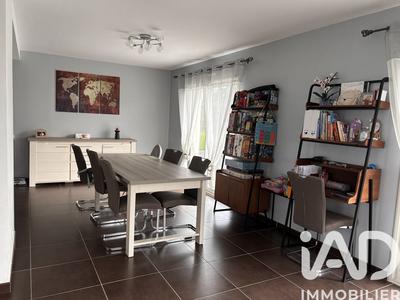 Maison - 120 m² - 5 pièces