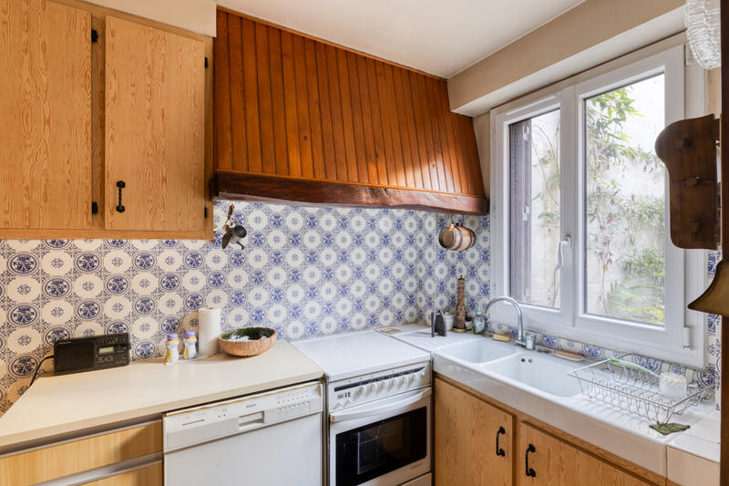 Appartement - 98 m² - 6 pièces