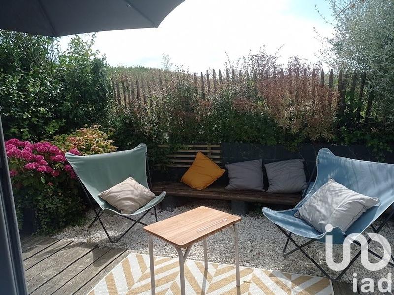 Maison - 210 m² - 9 pièces