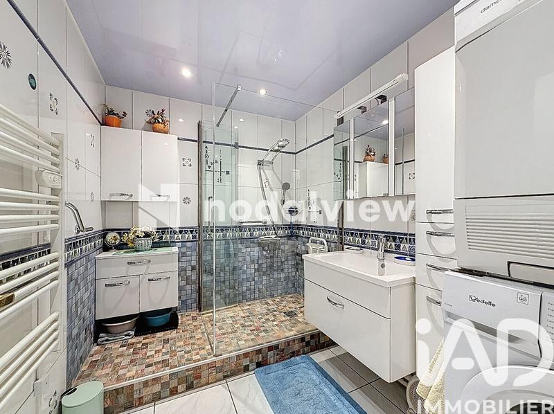 Appartement - 88 m² - 5 pièces