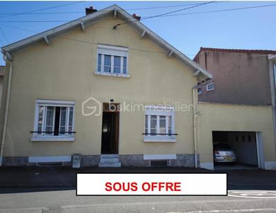 Maison - 110 m² - 5 pièces