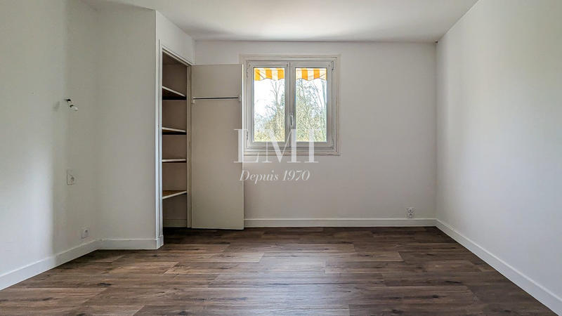 Maison traditionnelle - 150 m² - 7 pièces