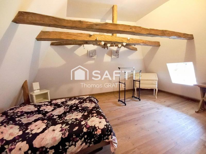 Maison - 263 m² - 7 pièces