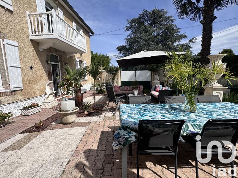 Maison - 181 m² - 7 pièces