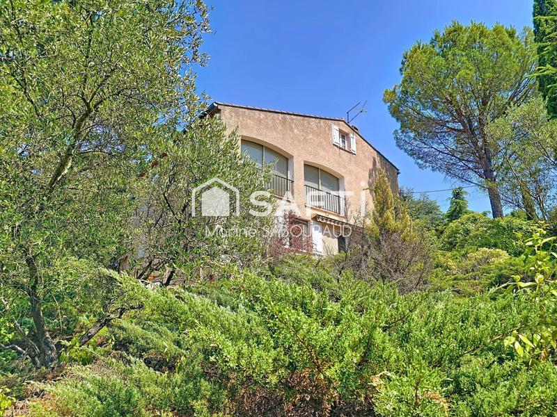 Maison - 158 m² - 5 pièces