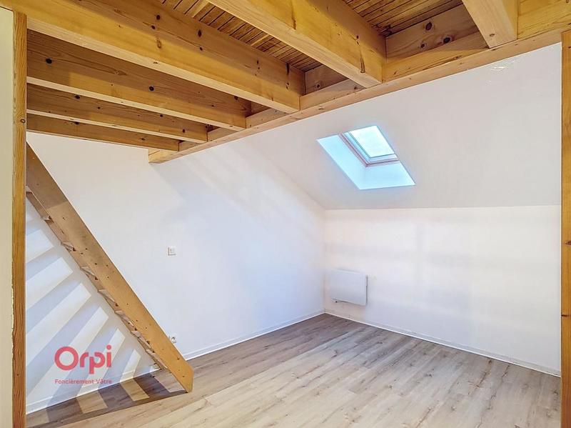 Maison - 180 m² - 5 pièces