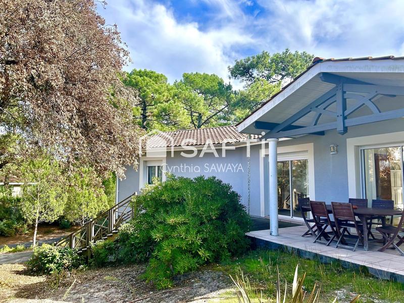 Maison - 165 m² - 7 pièces