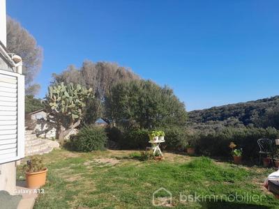 Villa - 318 m² - 10 pièces