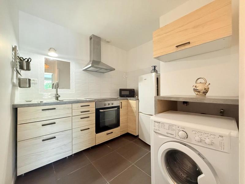 Demeure - 340 m² - 12 pièces