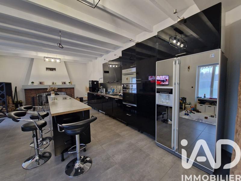 Maison - 191 m² - 7 pièces