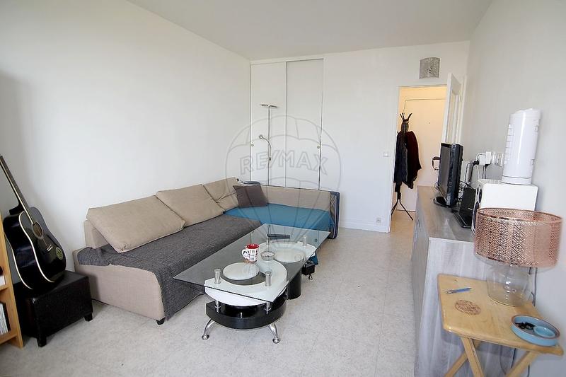 Studio - 28 m² - 1 pièce