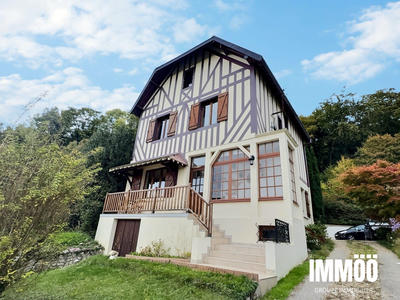 Maison - 132 m² - 7 pièces