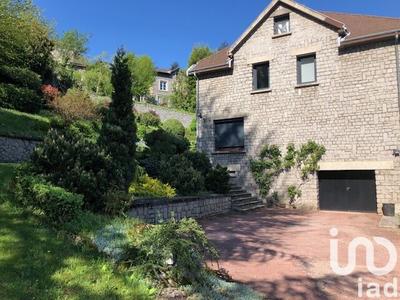 Maison - 287 m² - 10 pièces