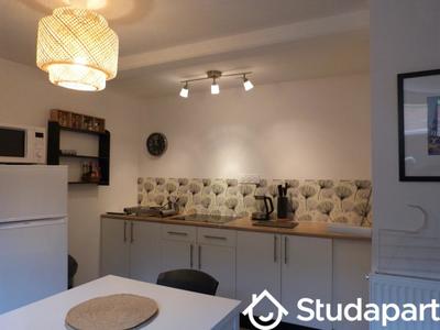 Chambre - 15 m² - 1 pièce