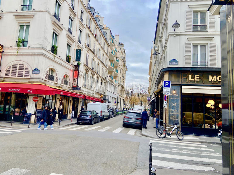 Fonds de commerce - Magasins - 54 m²