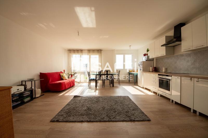 Appartement - 84 m² - 4 pièces